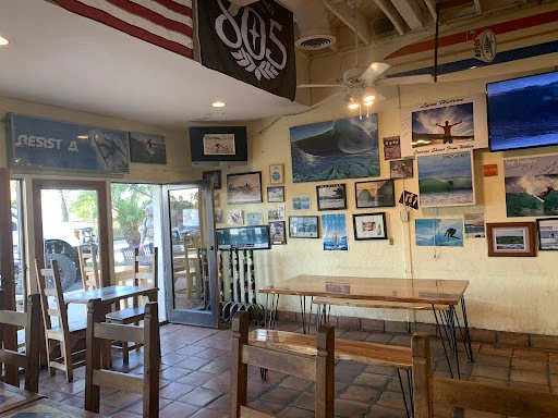 Olas de Carlos Surf Grill photo 9